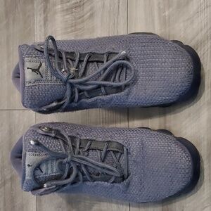 Boys Jordan - Size 4.5Y